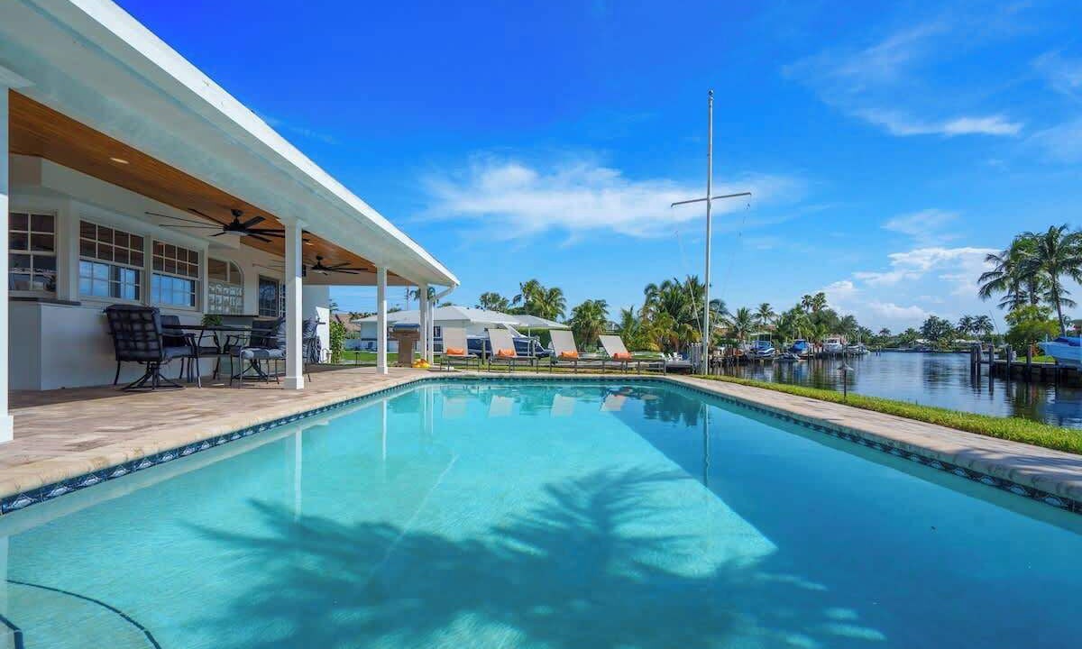 Photo of Outdoor in Cypress Lakes