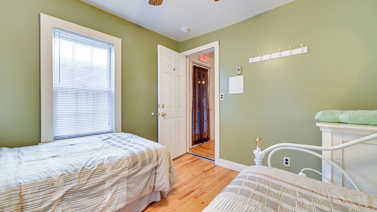 Photo of Bedroom in Lanesville