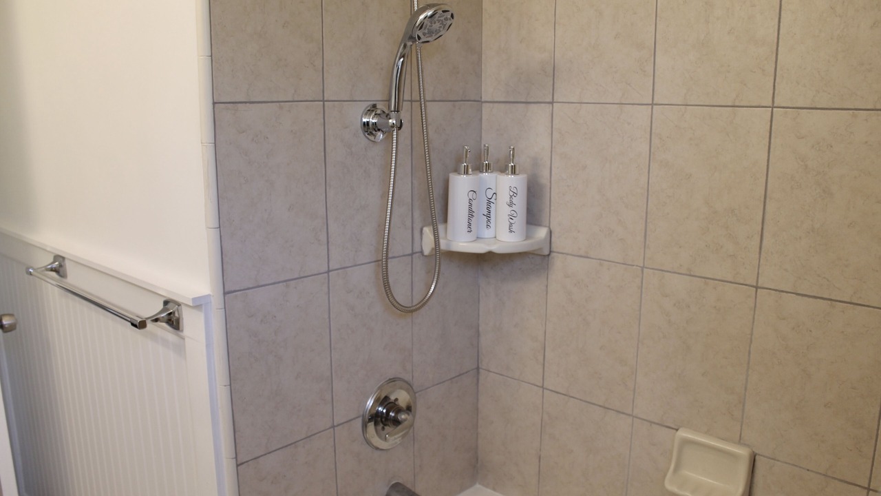 Photo of Bathroom in Monterey Park
