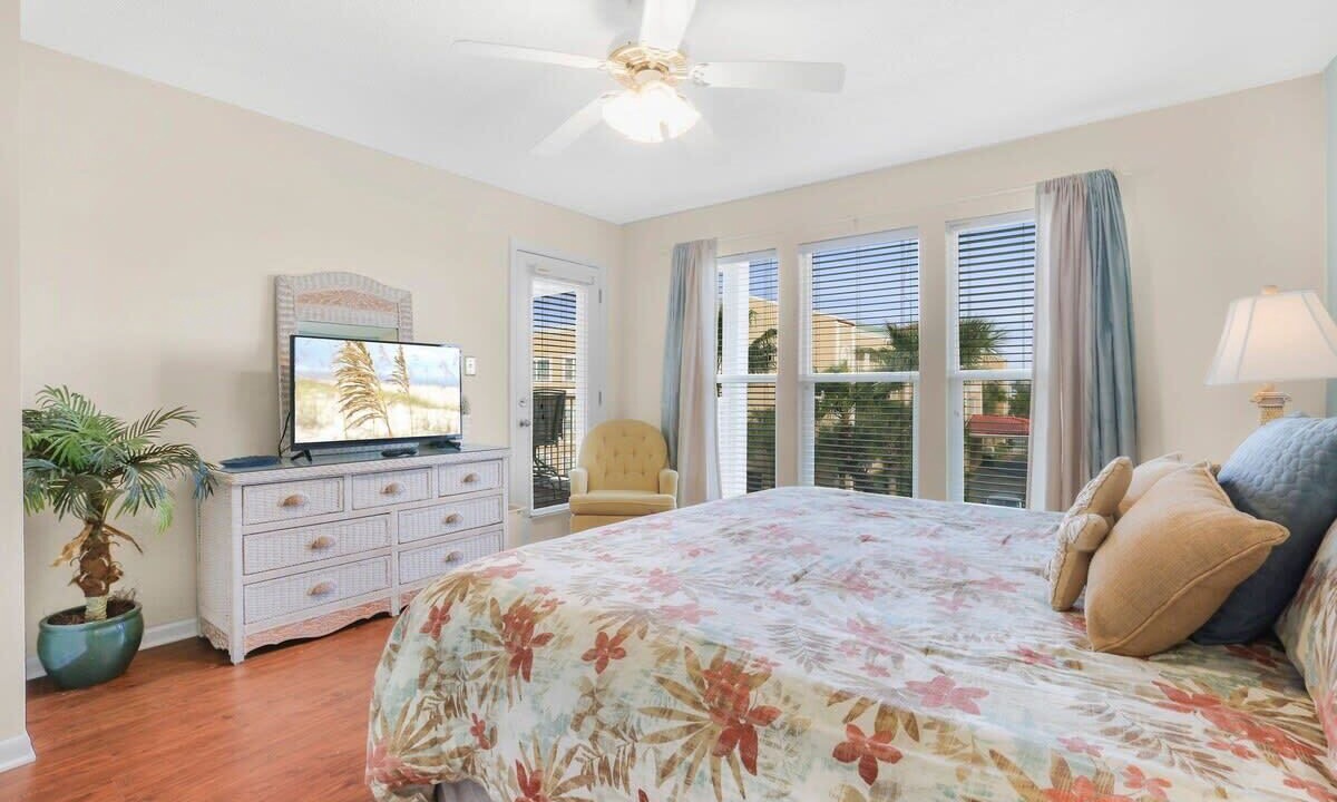 Photo of Patio Balcony in Orange Beach East