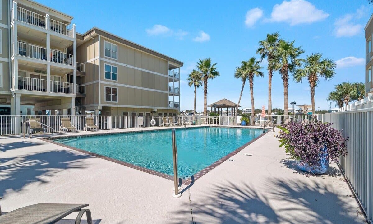Photo of Outdoor in Orange Beach East