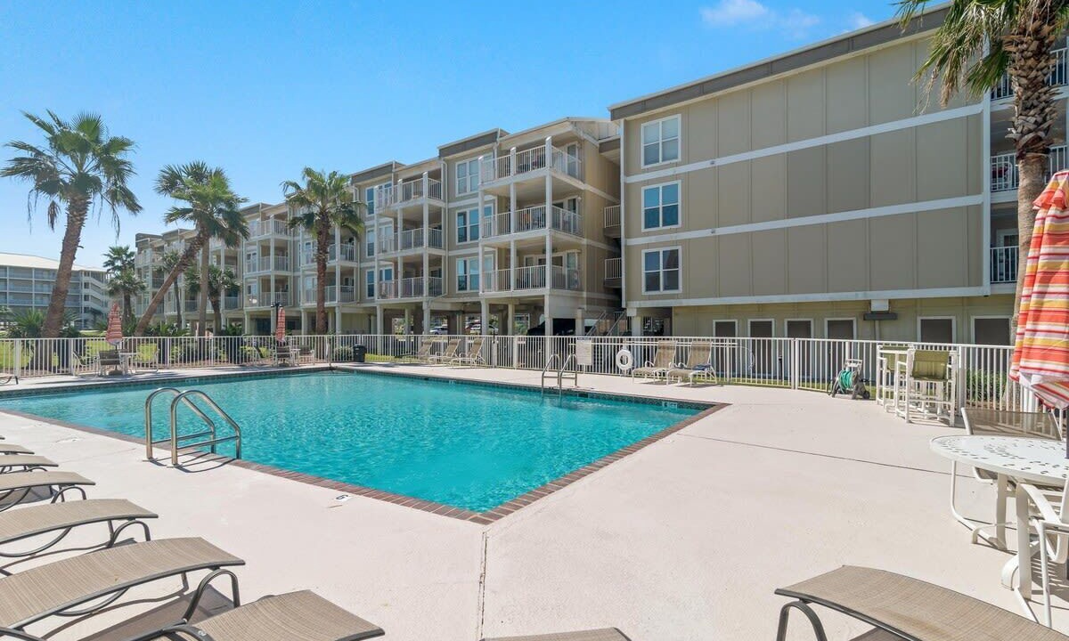 Photo of Outdoor in Orange Beach East
