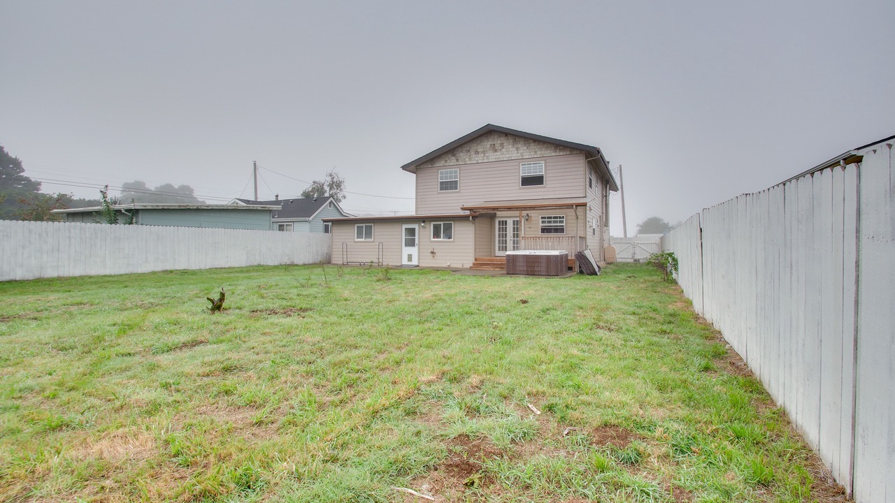 Photo of Outdoor in Crescent City North