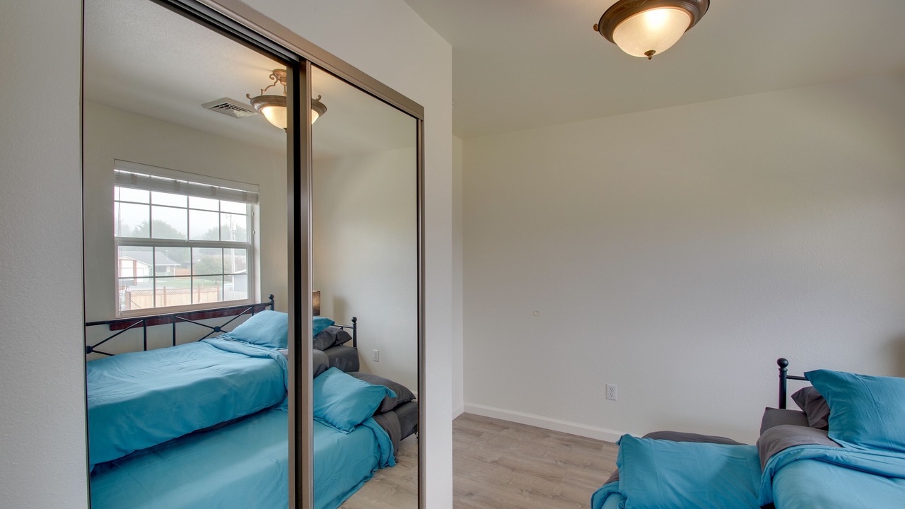 Photo of Bedroom in Crescent City North