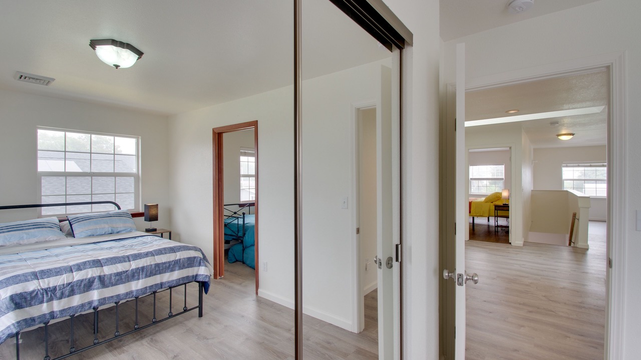 Photo of Bedroom in Crescent City North