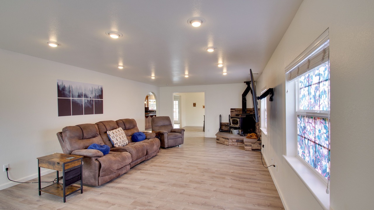 Photo of Bedroom in Crescent City North