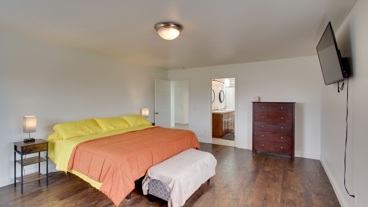Photo of Bathroom in Crescent City North