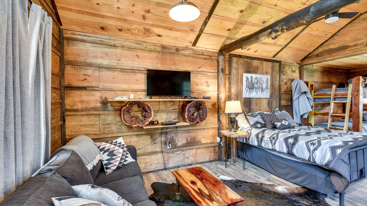 Photo of Bedroom in Abbeville
