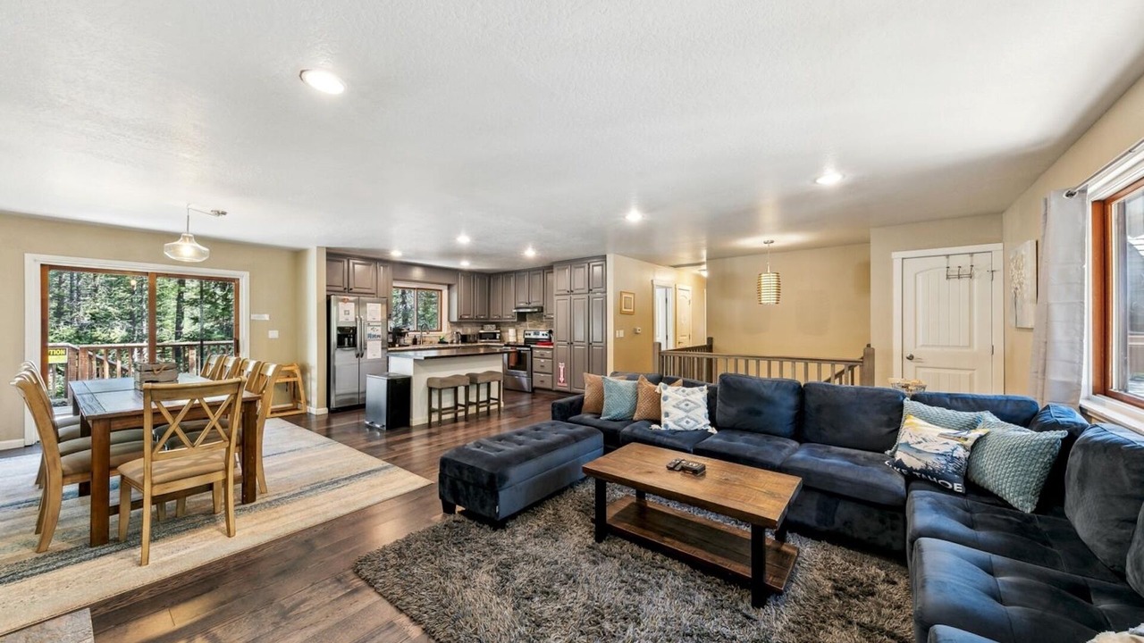 Photo of Livingroom in Tahoe Paradise