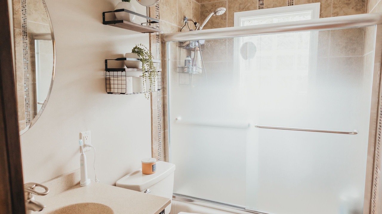 Photo of Bathroom in Batavia