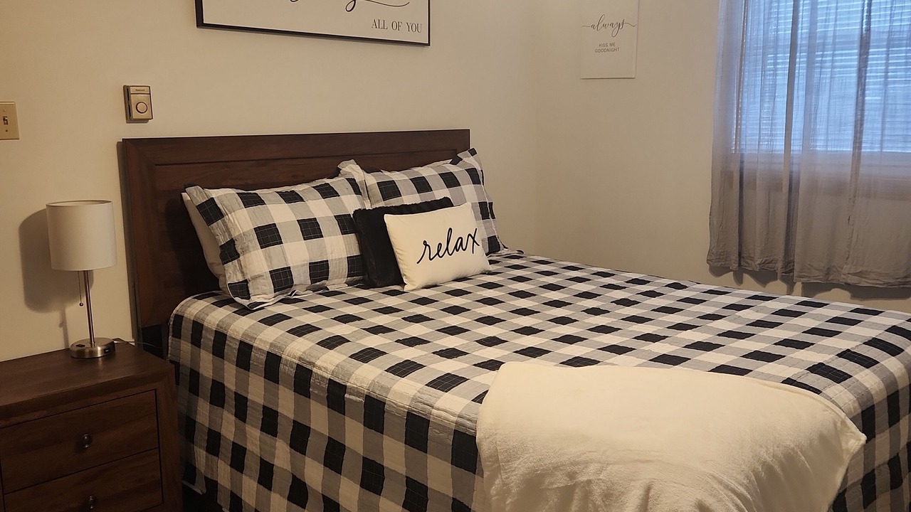 Photo of Bedroom in Niagara Falls