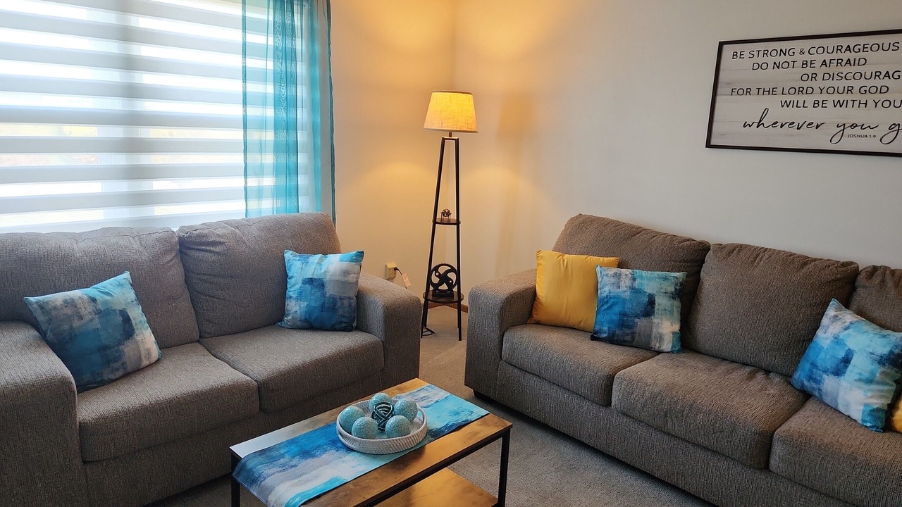 Photo of Livingroom in Niagara Falls