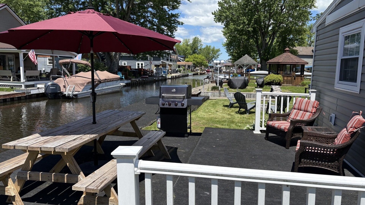 Photo of Outdoor in Ashville