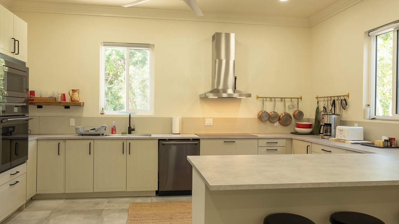 Photo of Kitchen in Green Turtle Cay