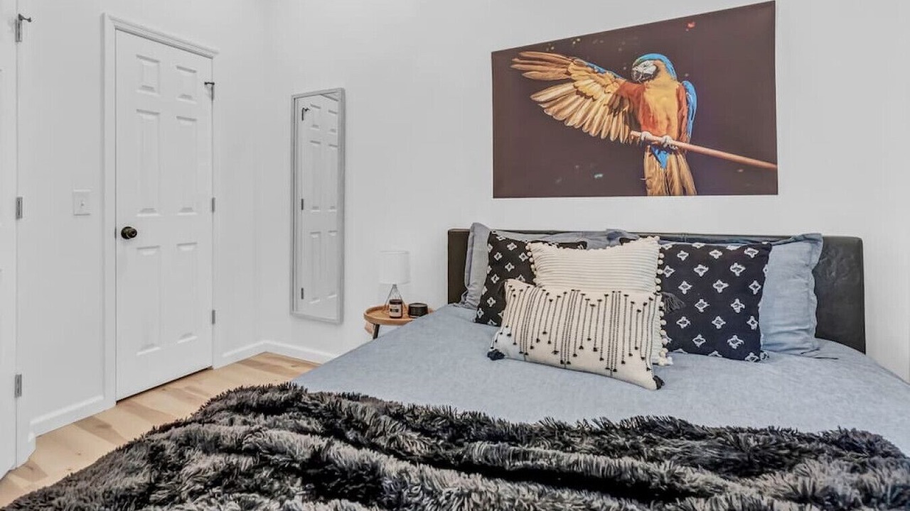 Photo of Bedroom in Lakeview