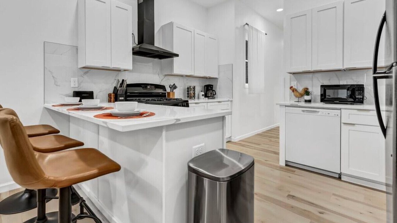 Photo of Kitchen in Front Park