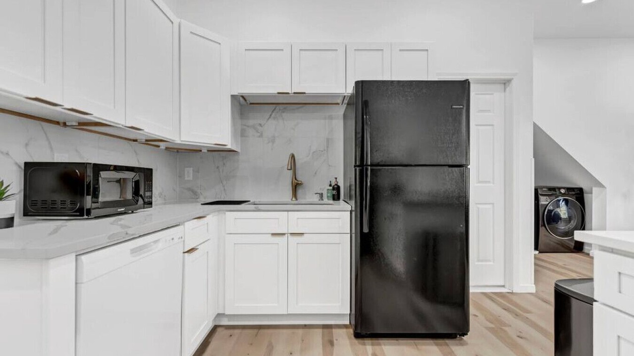Photo of Kitchen in Front Park
