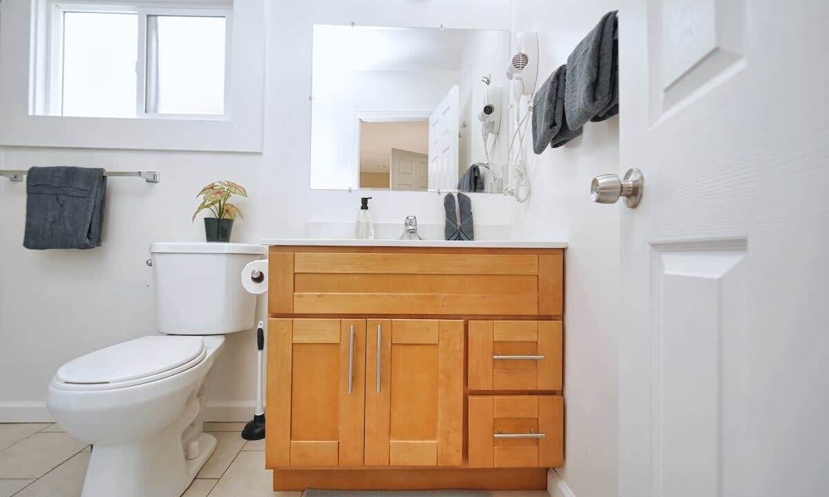 Photo of Bathroom in Poets Corner