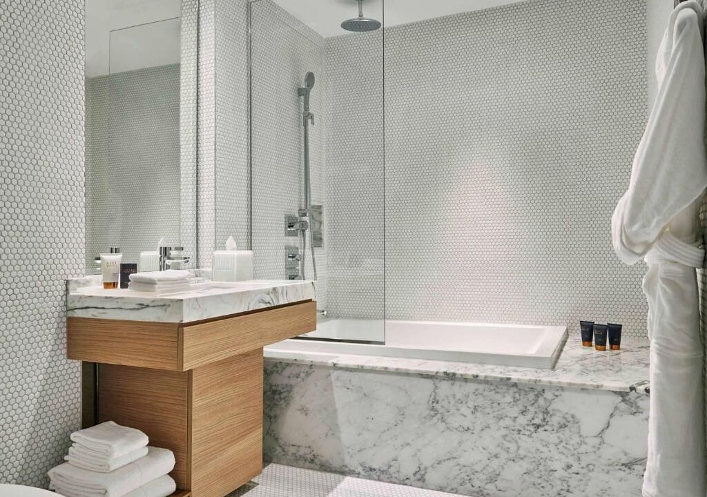 Photo of Bathroom in Brickell