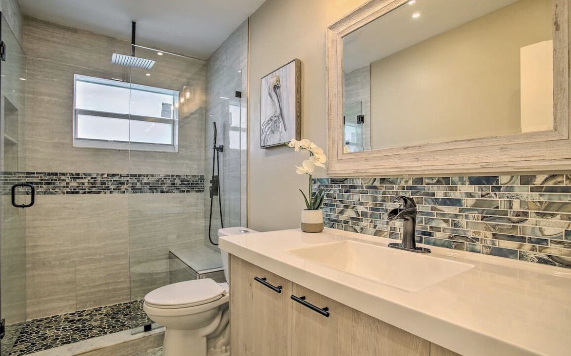 Photo of Bathroom in Imperial Point