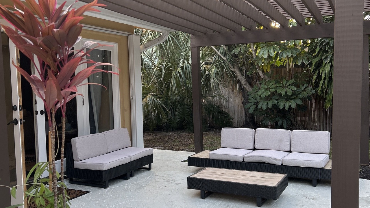 Photo of Patio Balcony in Imperial Point
