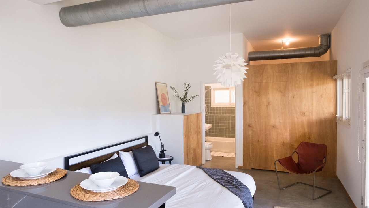 Photo of Bedroom in Silver Lake