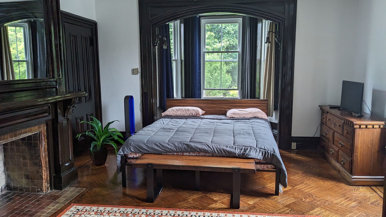 Photo of Bedroom in Beacon