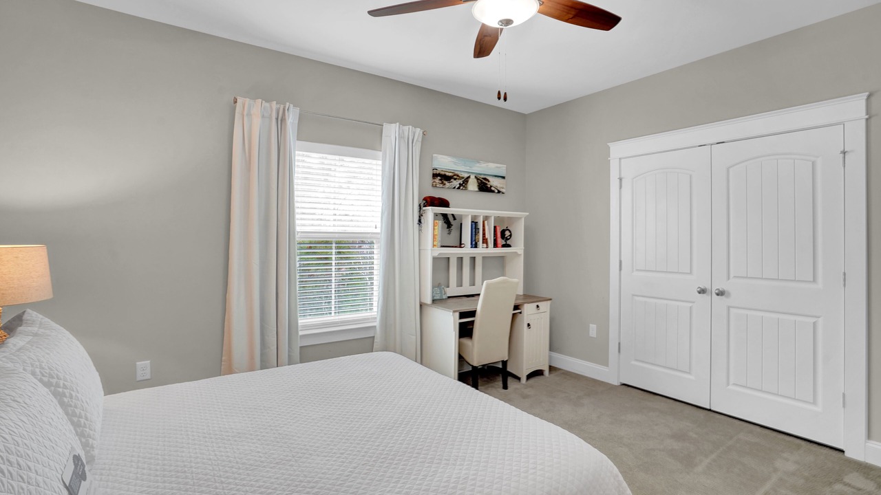 Photo of Bedroom in Orange Beach