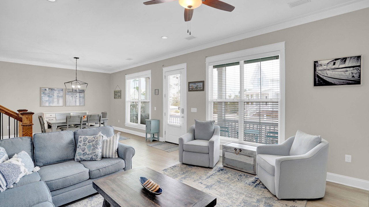 Photo of Livingroom in Orange Beach