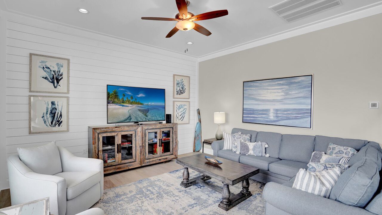 Photo of Livingroom in Orange Beach