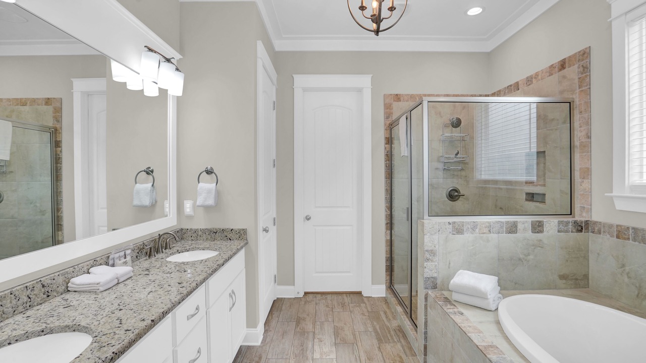Photo of Bathroom in Orange Beach