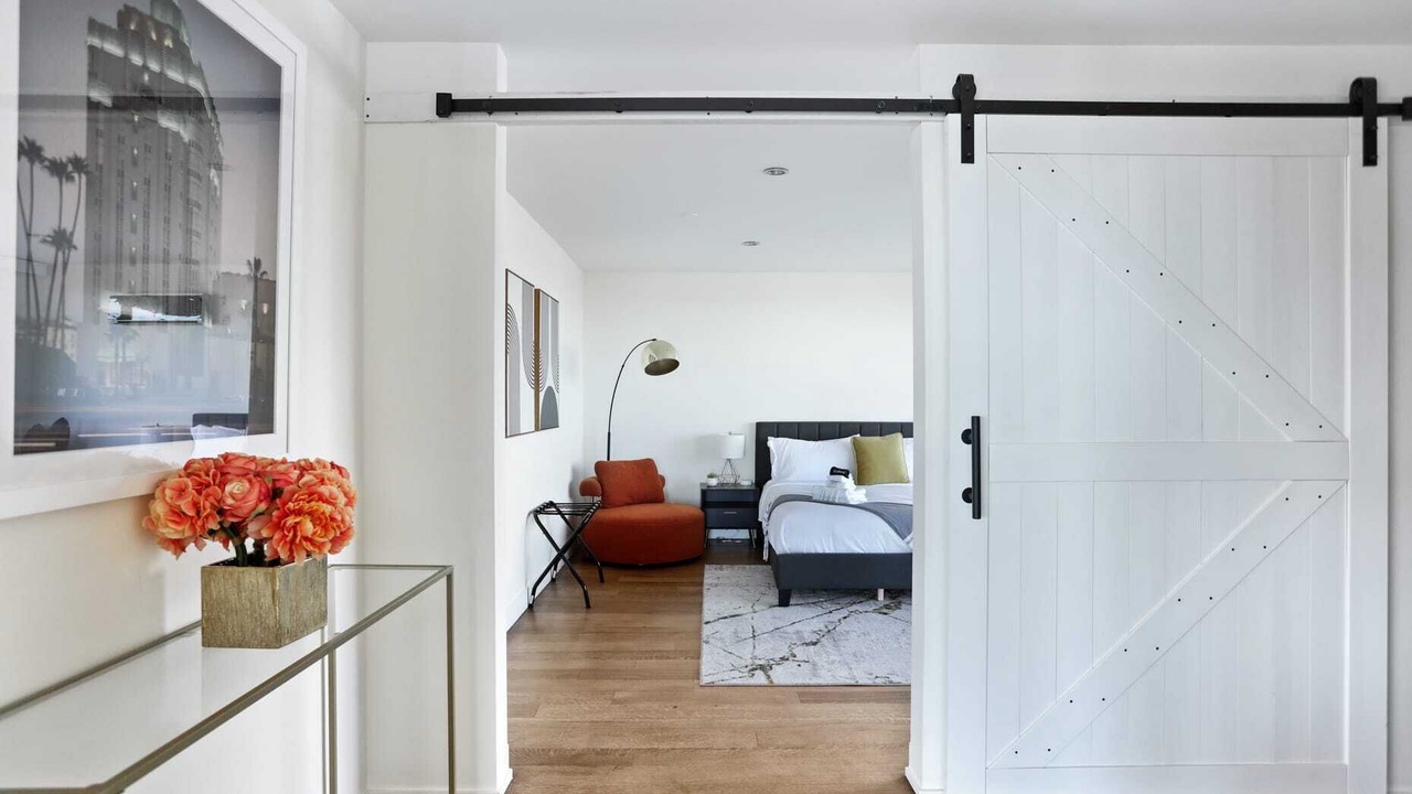 Photo of Bedroom in Hollywood Hills West
