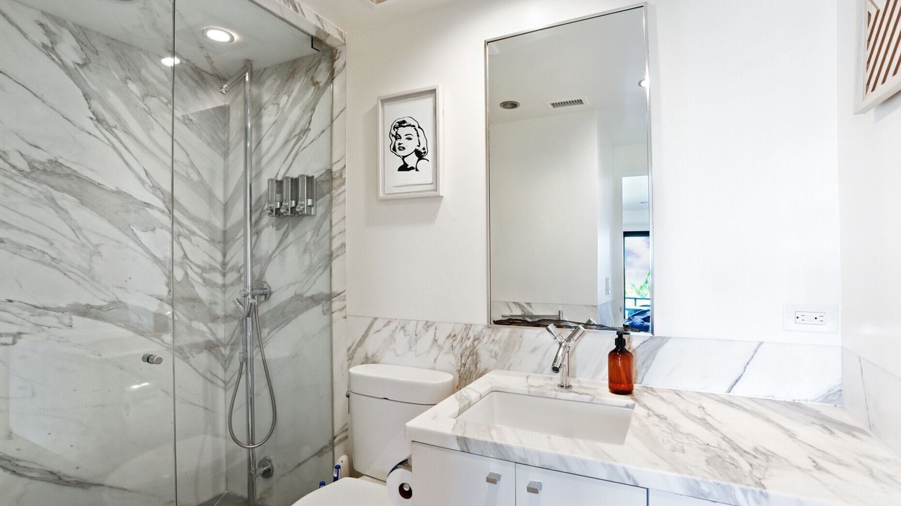 Photo of Bathroom in Hollywood Hills West
