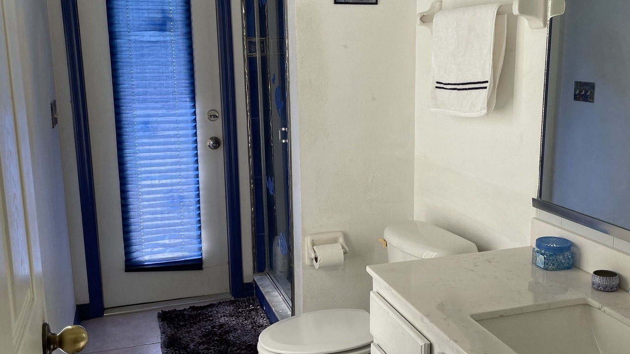 Photo of Bathroom in Lutz