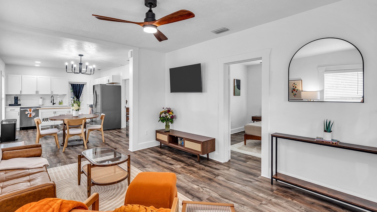 Photo of Livingroom in Old Seminole Heights