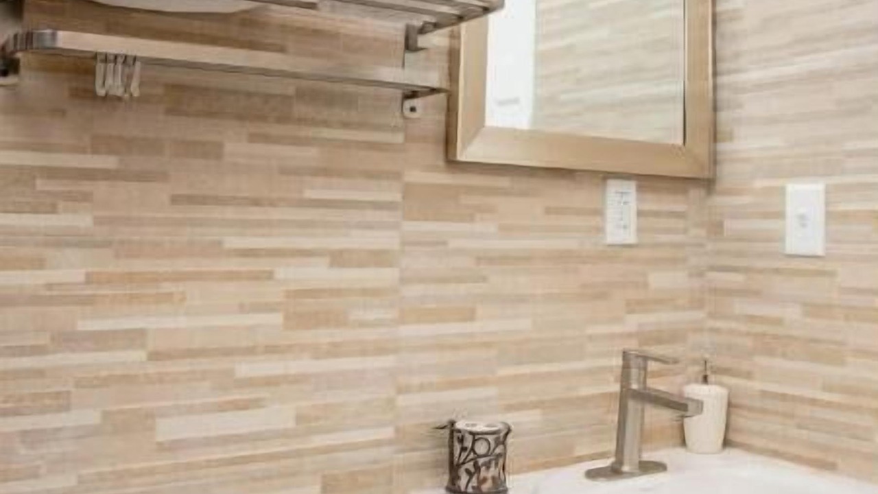 Photo of Bathroom in Jimmy Hill