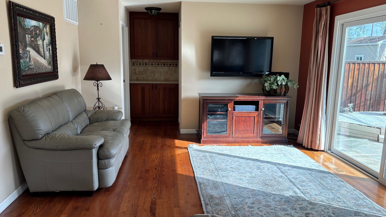 Photo of Livingroom in Branham - Jarvis