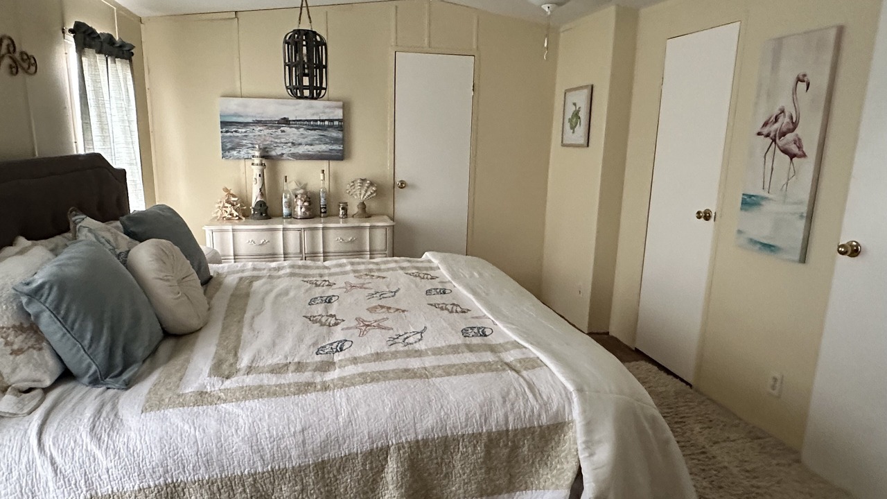 Photo of Bedroom in Edenton