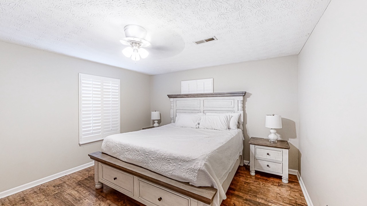 Photo of Bedroom in Green Pond