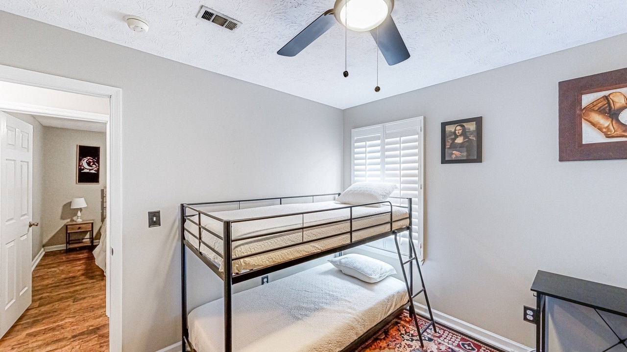 Photo of Bedroom in Green Pond