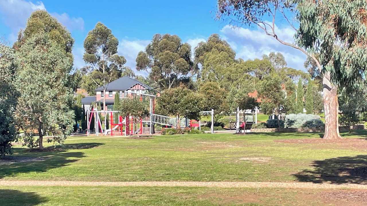 Photo of Others in Sunbury