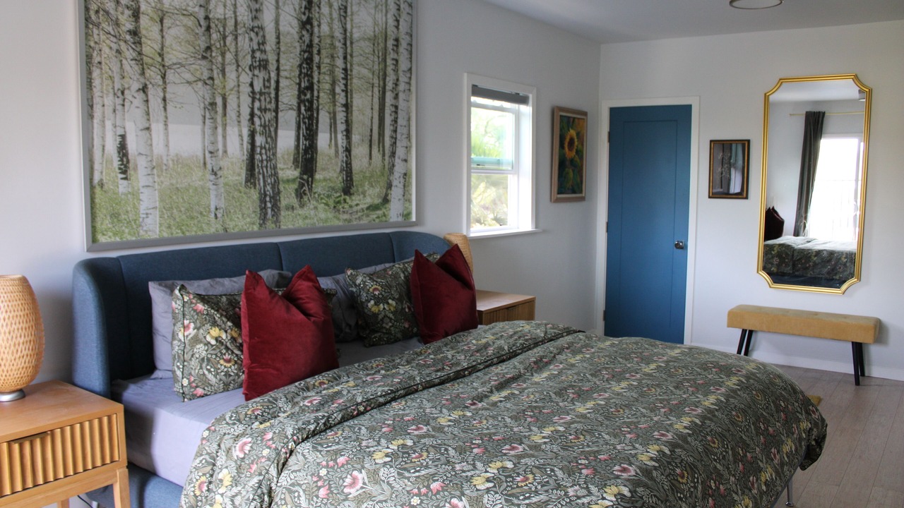 Photo of Bedroom in Cypress Park