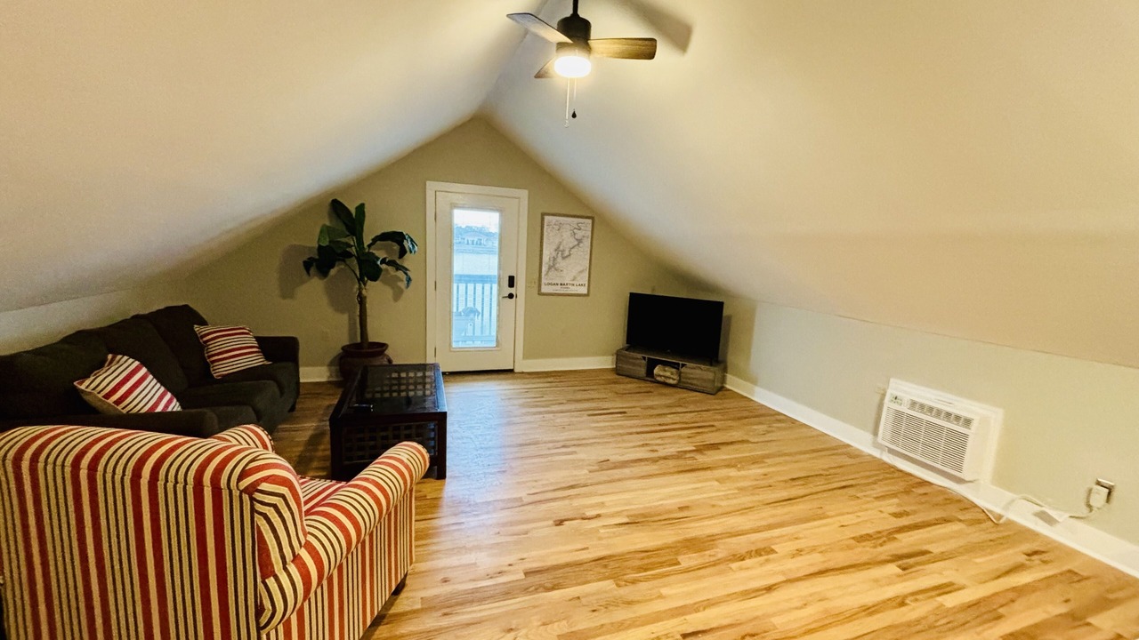 Photo of Livingroom in Lincoln
