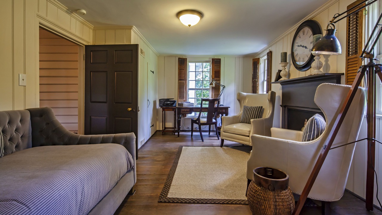 Photo of Livingroom in Chapel Hill