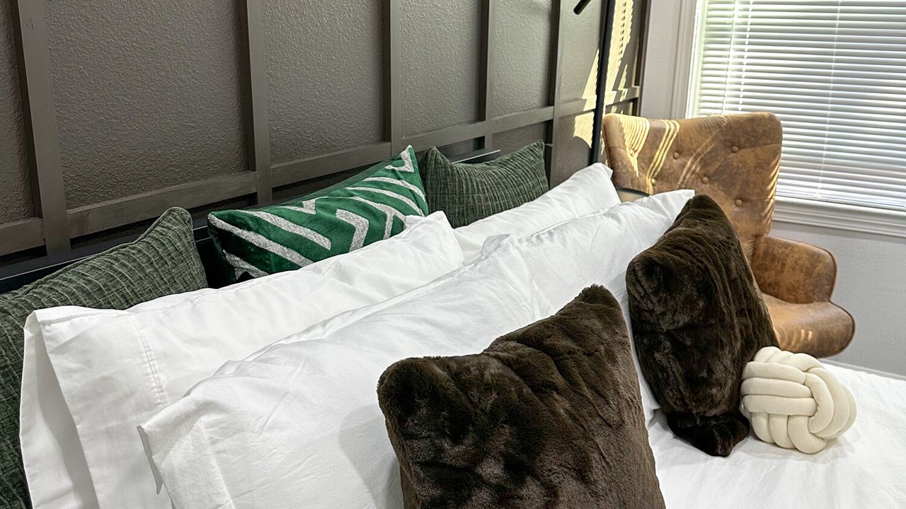 Photo of Bedroom in Florence-Graham