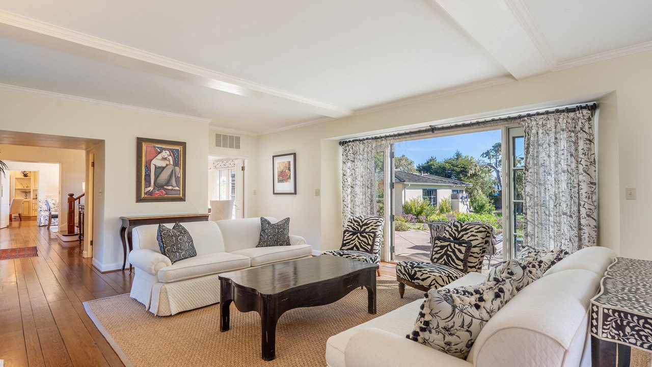 Photo of Livingroom in Pebble Beach