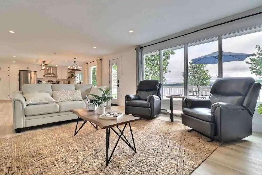 Photo of Livingroom in Jemseg