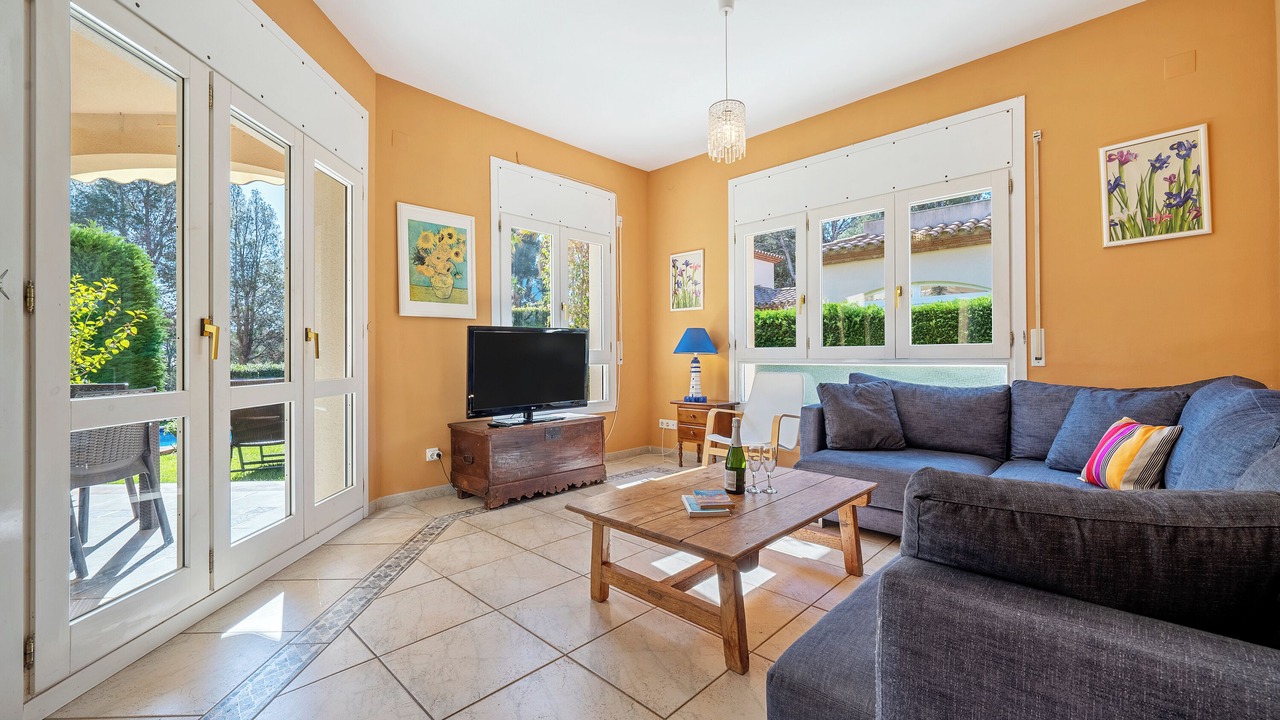 Photo of Livingroom in Bonmont Terres Noves