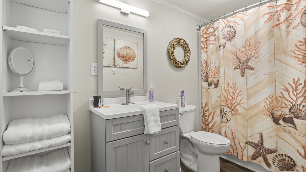Photo of Bathroom in Long Beach