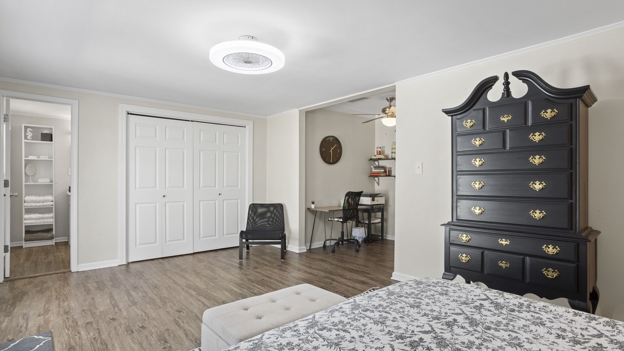 Photo of Bedroom in Long Beach